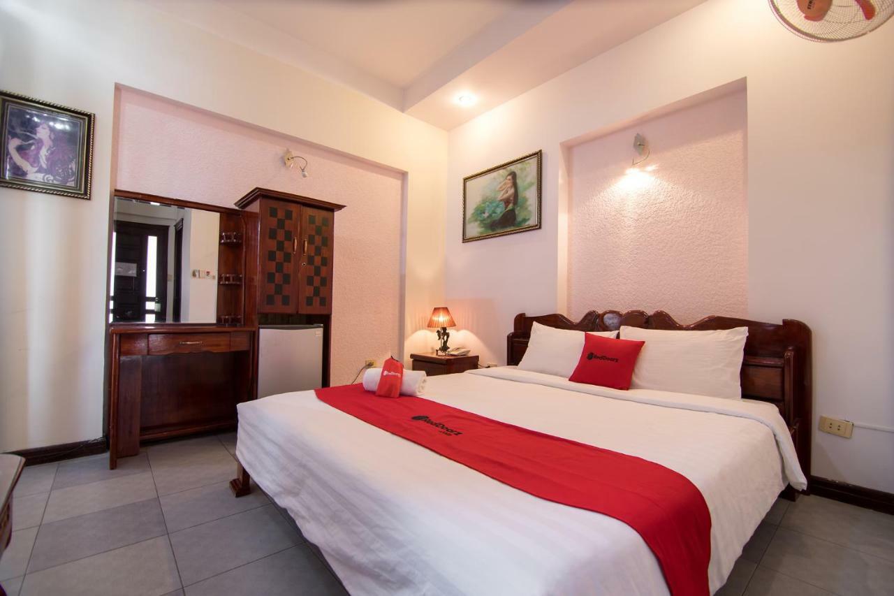 Reddoorz Near Cau Song Han 2 Danang Exterior photo