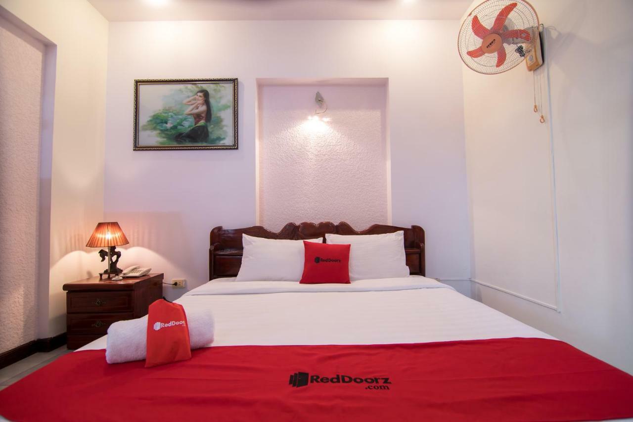 Reddoorz Near Cau Song Han 2 Danang Exterior photo